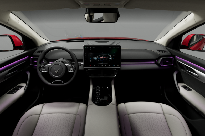 Ô tô điện tầm 1,5 tỉ đồng: Chọn Hyundai Ioniq 5 hay VinFast VF 8 3 13.3.1