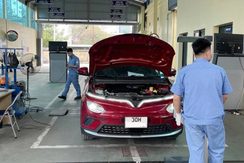 Cách đóng mở nắp capo và những lưu ý khi sử dụng xe VinFast VF e34 1 21.1