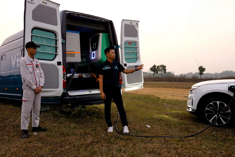 VinFast phủ sóng dịch vụ sạc pin lưu động 24/7 toàn quốc 2 25.2