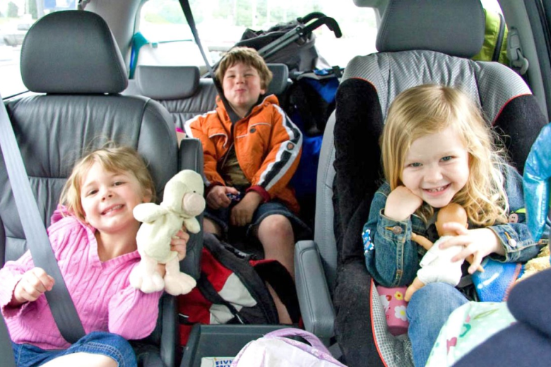 Hướng dẫn sử dụng tính năng khóa trẻ em trên VF e34 2 40.2