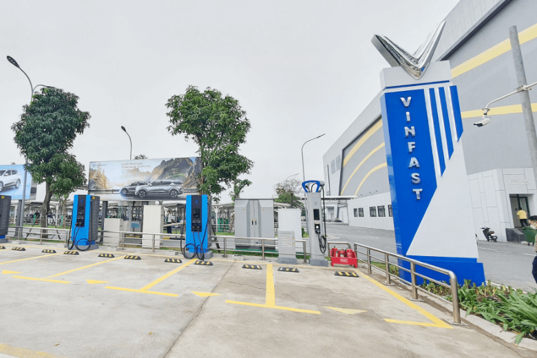 Tổng hợp những thắc mắc của khách hàng về hệ thống trạm sạc và chi phí 3 Blog 2024 08 29T135753.144