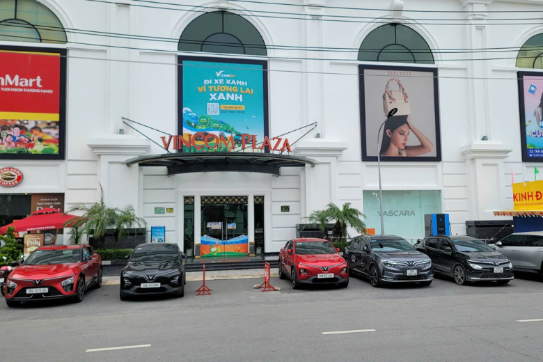 Khám phá trải nghiệm không gian đẳng cấp tại Showroom Vinfast Long An 9 Blog 2024 08 29T160808.613