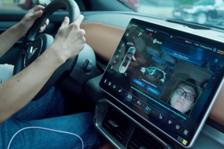 VinFast Mirrorsense: Công nghệ AI tự chỉnh gương thắng giải CES 2 Blog 67