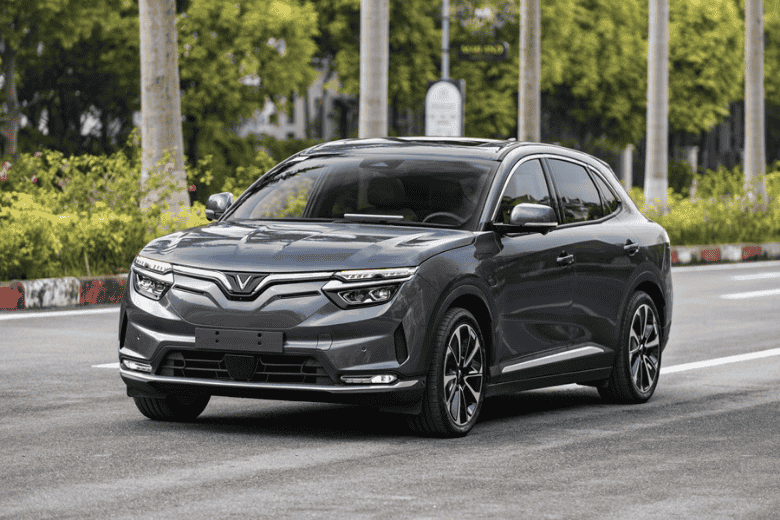 Xe Điện VinFast VF8 Eco 1 xe ô tô điện VinFast VF 8 Eco