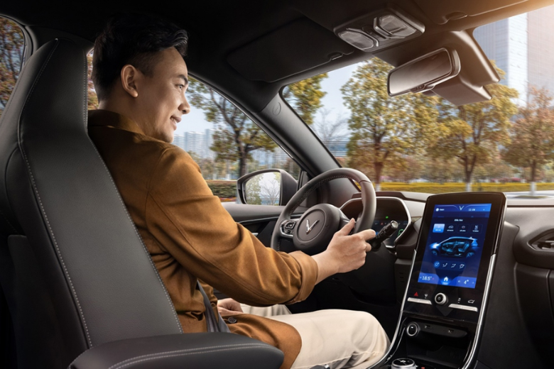 Hướng dẫn cách sử dụng Trợ lý ảo trên VF e34 6 2.4