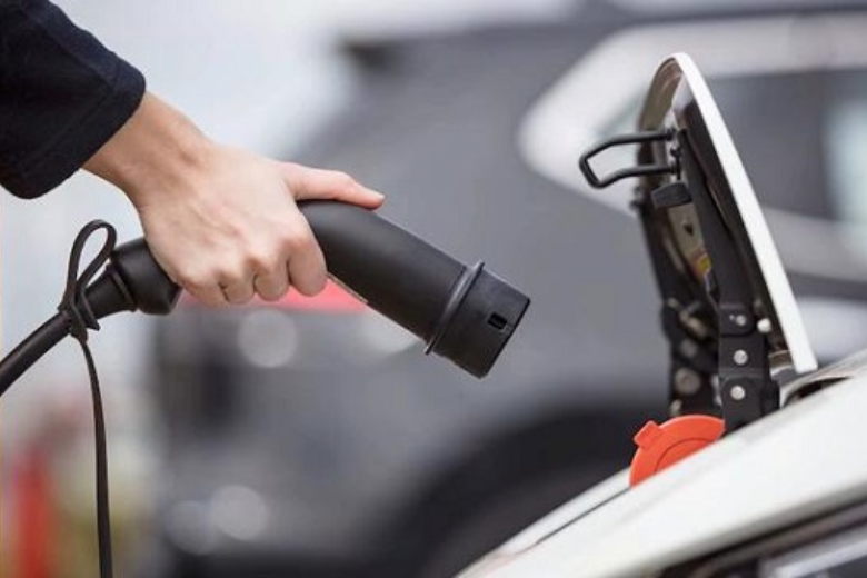 4 Bí quyết kéo dài tuổi thọ pin ô tô điện mà ít ai biết đến 5 tuổi thọ pin ô tô điện