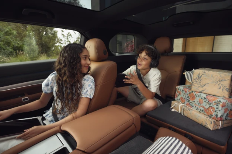 Tất tần tật những điều bạn cần biết về ghế cơ trưởng trên ôtô 1 Untitled design 2024 09 05T135033.366