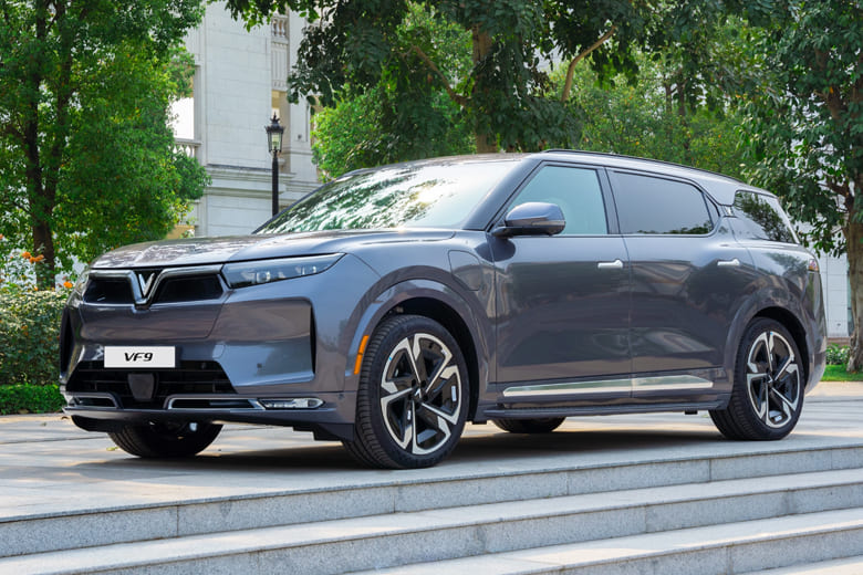 Xe điện VinFast VF9 Plus 4 cong nghe xe dien vinfast vf9 plus