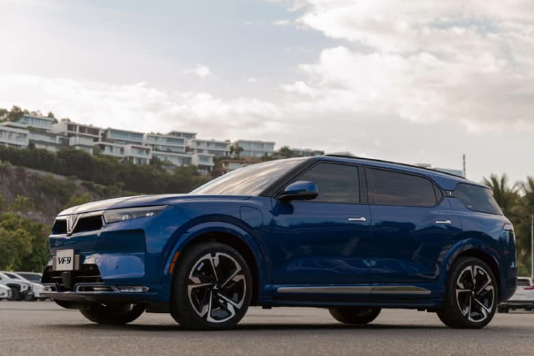 Xe điện VinFast VF 9 Plus 4 xe Điện VinFast VF 9 Plus