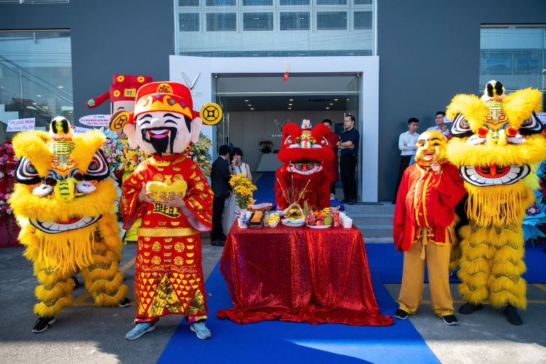 Khai trương Showroom VinFast 3S Bến Lức lớn nhất Long An 3 41