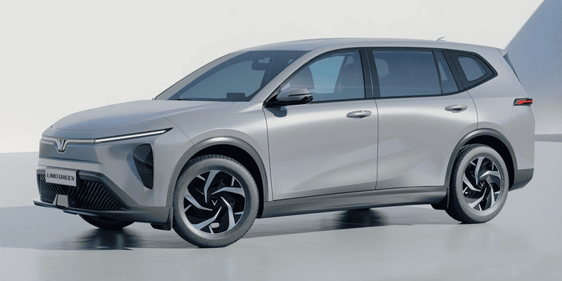 Ưu đãi đặc biệt khi mua VinFast Limo Green tại VFX