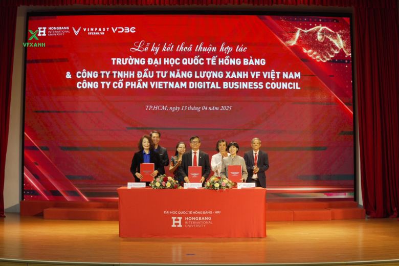 VFX và Đại học Hồng Bàng (HIU) hợp tác vì tương lai xanh 3 Loc Blog Xe 18