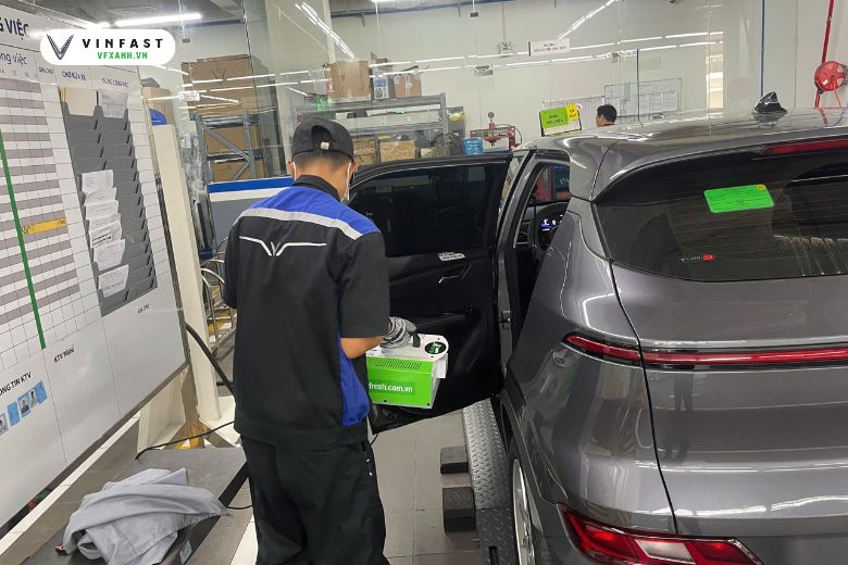 Xưởng dịch vụ VFX tung ưu đãi bùng nổ mừng Đại lễ 30/4 5 Loc Blog Xe 23