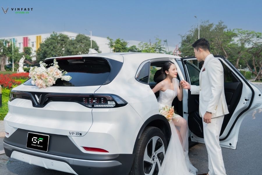 Thuê xe cưới điện VinFast đón dâu: Gói dịch vụ 5 sao từ Green Future 2 420