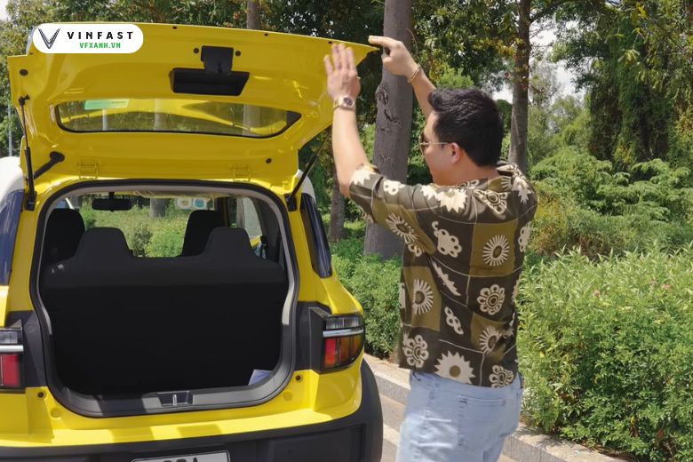 Mẫu xe điện VinFast "đốn tim" Trấn Thành ngay từ cái nhìn đầu tiên 4 Loc Blog Xe 37