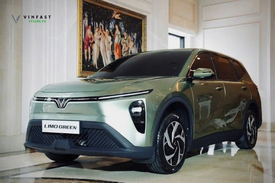 VinFast Limo Green mẫu MPV mới toanh từ VinFast lộ diện ngoài đời thực 1 454