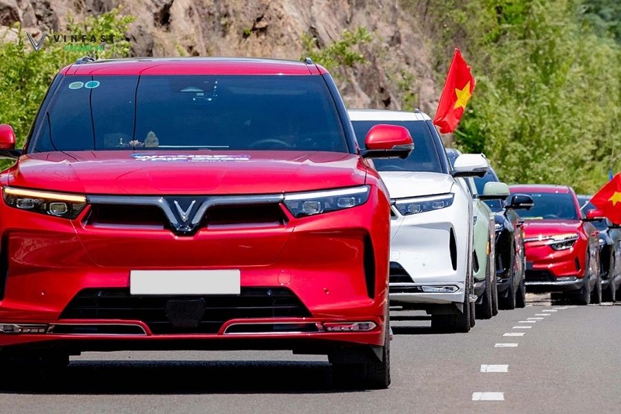 VinFast tung ưu đãi "Thu xăng Đổi điện" đến 100 triệu đồng 8 495