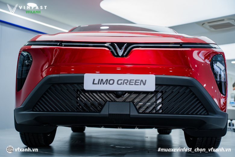 VFX Thủ Đức Showroom chuẩn 3S chính thức đi vào hoạt động 12 50