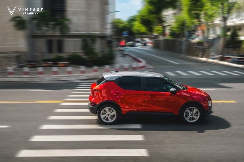 VinFast VF 5 gây "bão" doanh số tháng 9/2025, xe điện lập kỷ lục mới 7 476