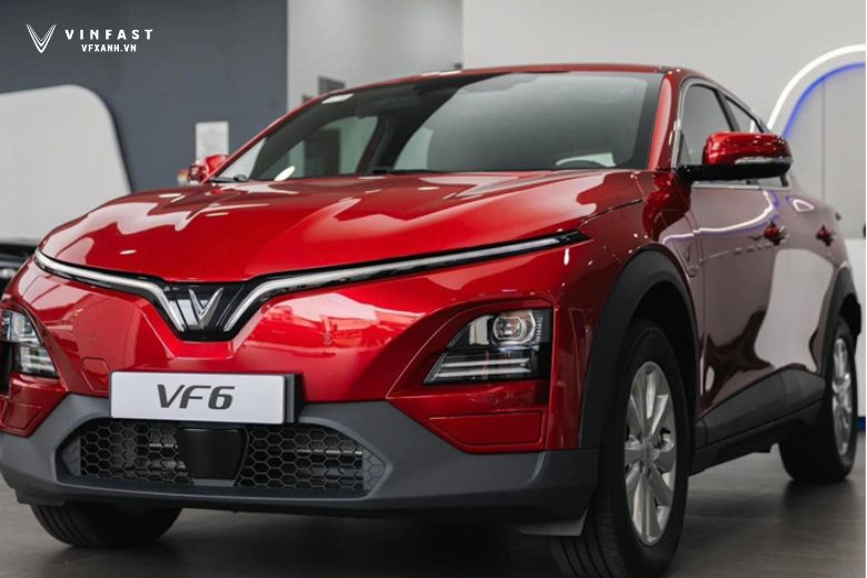 VF 6 và Toyota Yaris Cross thay đổi cục diện: Xe điện chiếm 1/3 thị phần CUV cỡ B 4 499 1