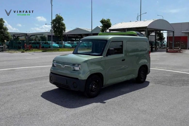 Hướng dẫn lái xe tải điện chở hàng: Giải pháp "cứu cánh" cho Logistics đô thị trước bão giá 1 24