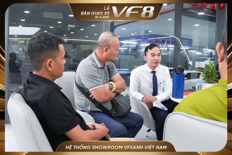 Quyết định "tậu" 2 xe VF 8 liên tiếp: Xu hưởng chuyển đổi xanh khiến chủ doanh nghiệp từ bỏ xe xăng 5 5 1