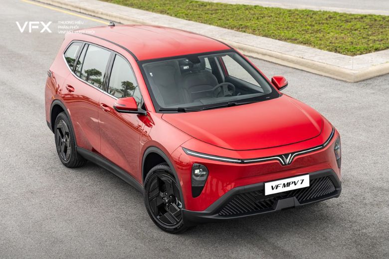 VinFast VF MPV 7: Phiên bản cao cấp định vị cho trải nghiệm gia đình 3 85