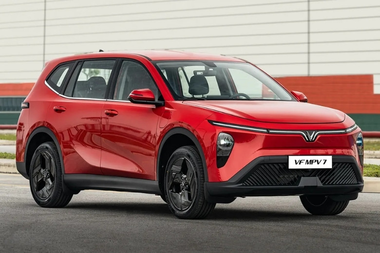 Trải nghiệm nội thất VinFast VF MPV 7: khác gì bản chạy dịch vụ? 9 lý do nên chọn VinFast VF MPV 7