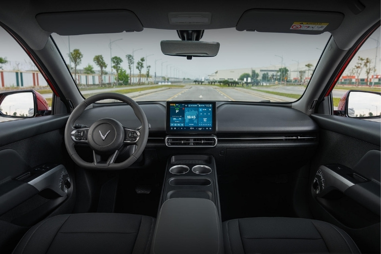 Trải nghiệm nội thất VinFast VF MPV 7: khác gì bản chạy dịch vụ? 1 nội thất VinFast VF MPV 7