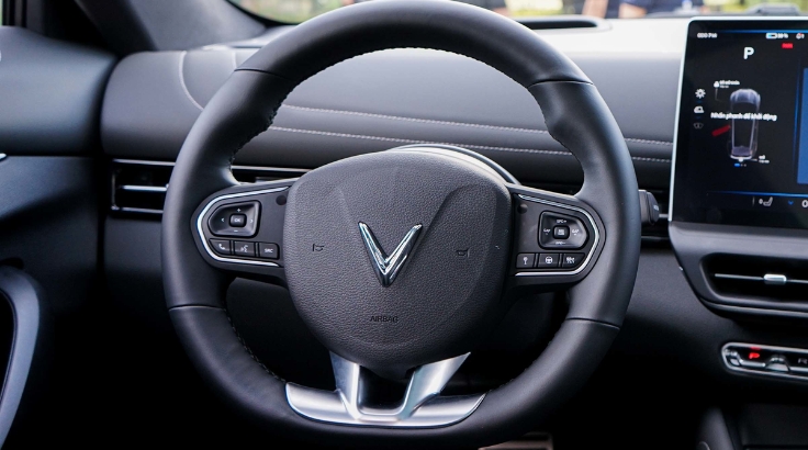 VinFast VF MPV 7