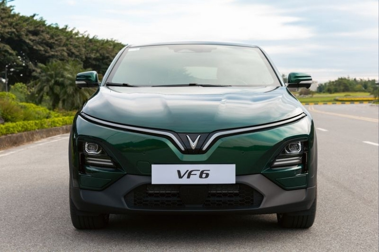 vf 6 cho gia dinh tre ve van hanh